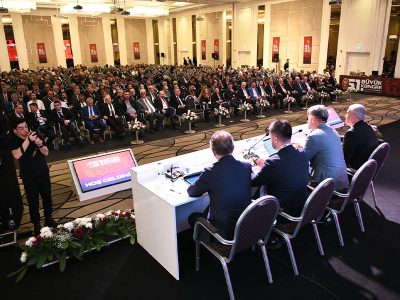 Oda Başkanımız Erdinç Yuva TVHB 51. Büyük Kongresi’nde Divan Başkanı Oldu (2)